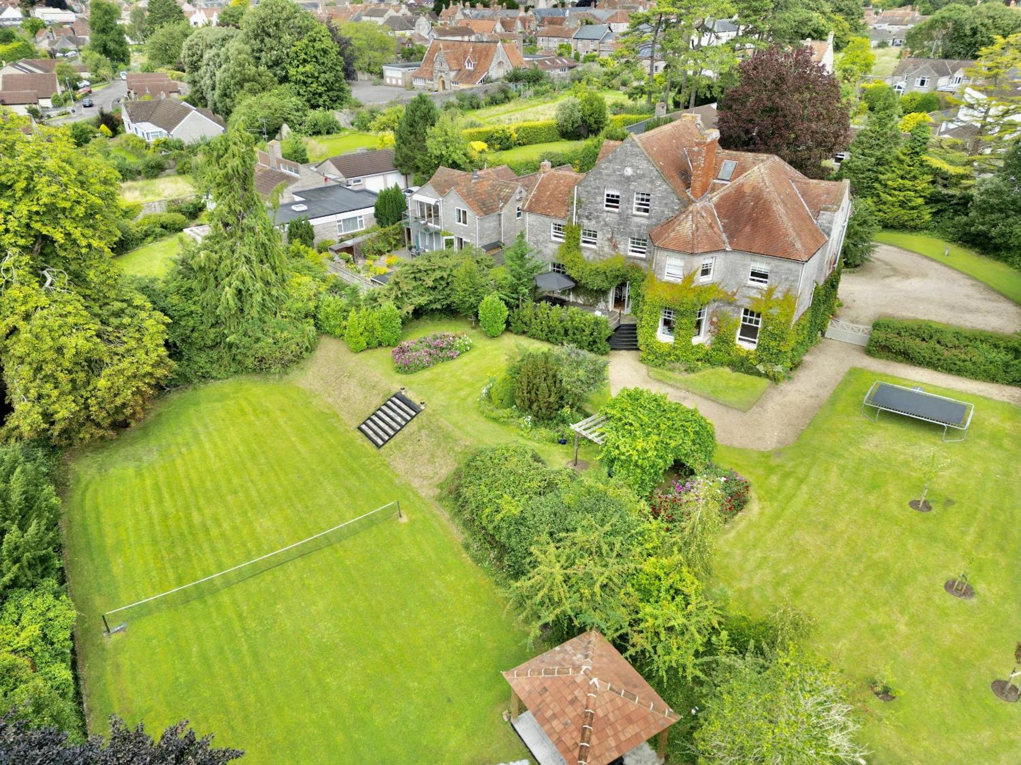 The Mount Somerton Retreat - Nr Bruton, Glastonbury, The Spectacular Wells Cathedral, Millfield School, Leonardo Helicopters, Yeovilton Eksteriør billede