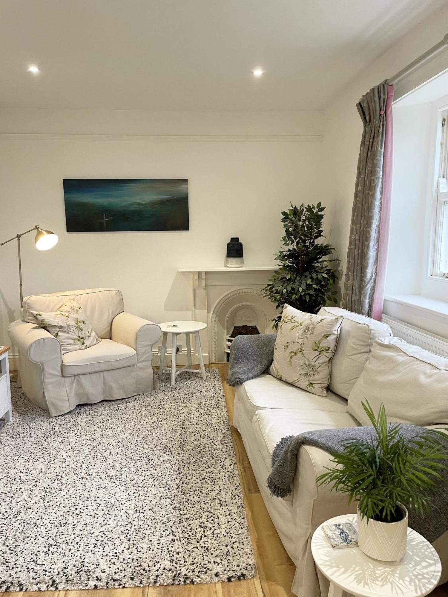 The Mount Somerton Retreat - Nr Bruton, Glastonbury, The Spectacular Wells Cathedral, Millfield School, Leonardo Helicopters, Yeovilton Værelse billede