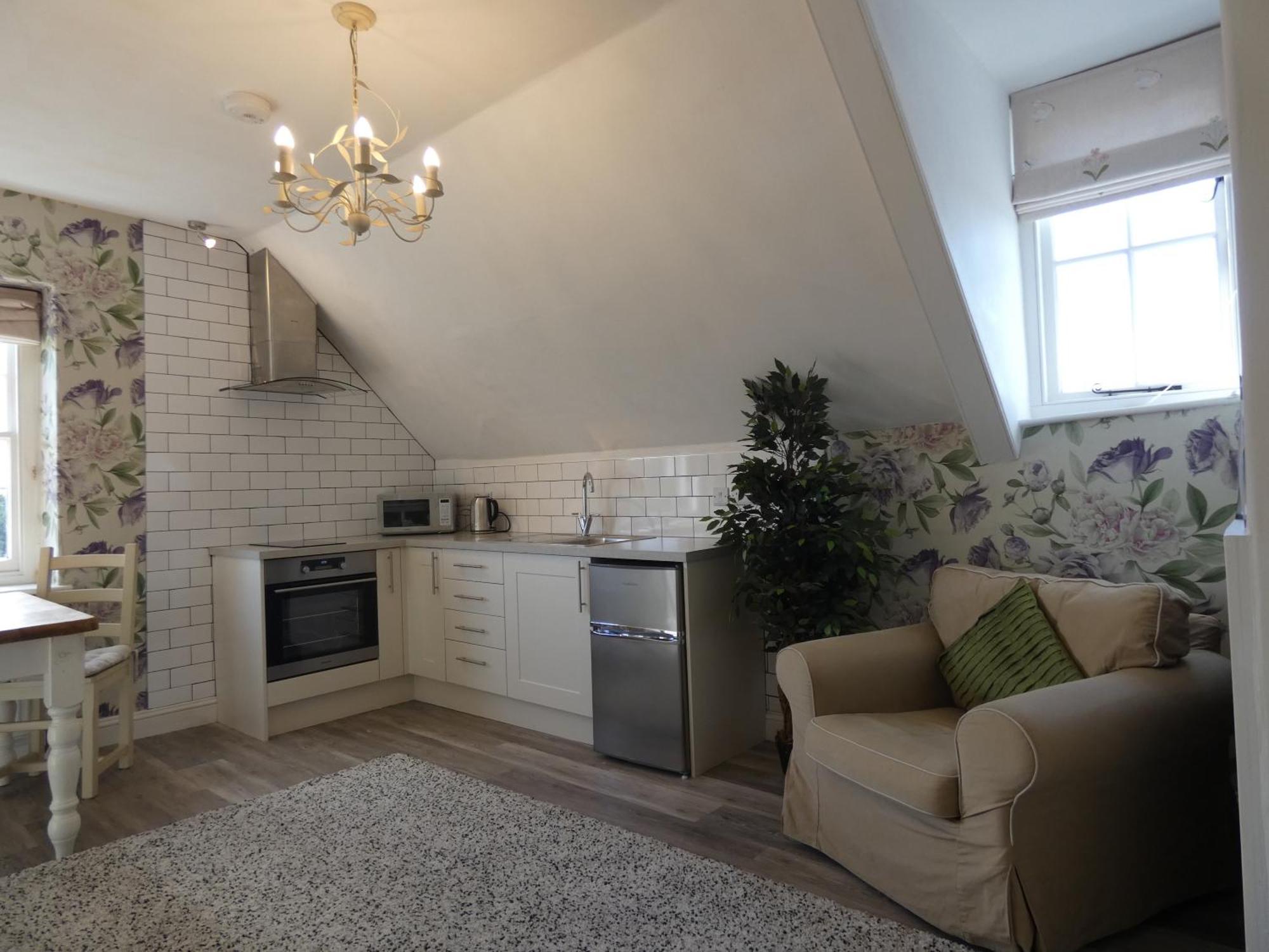 The Mount Somerton Retreat - Nr Bruton, Glastonbury, The Spectacular Wells Cathedral, Millfield School, Leonardo Helicopters, Yeovilton Eksteriør billede